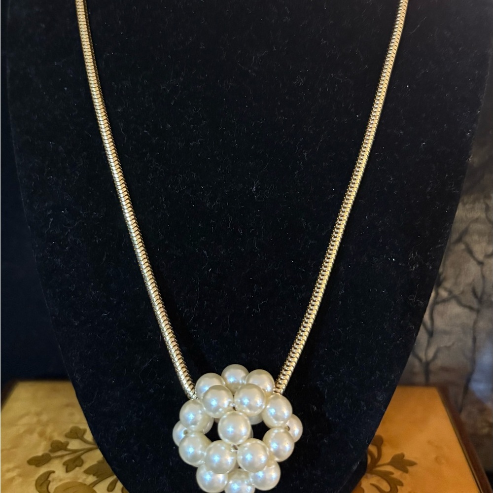 28” Faux Pearl Cluster Necklace